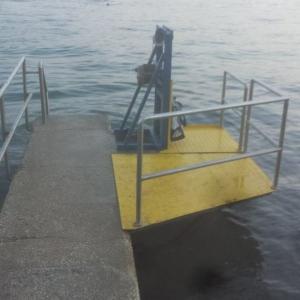 Crikvenica, Kroatien zugänglich rollstuhlgerecht Strandkorb für den Rollstuhl